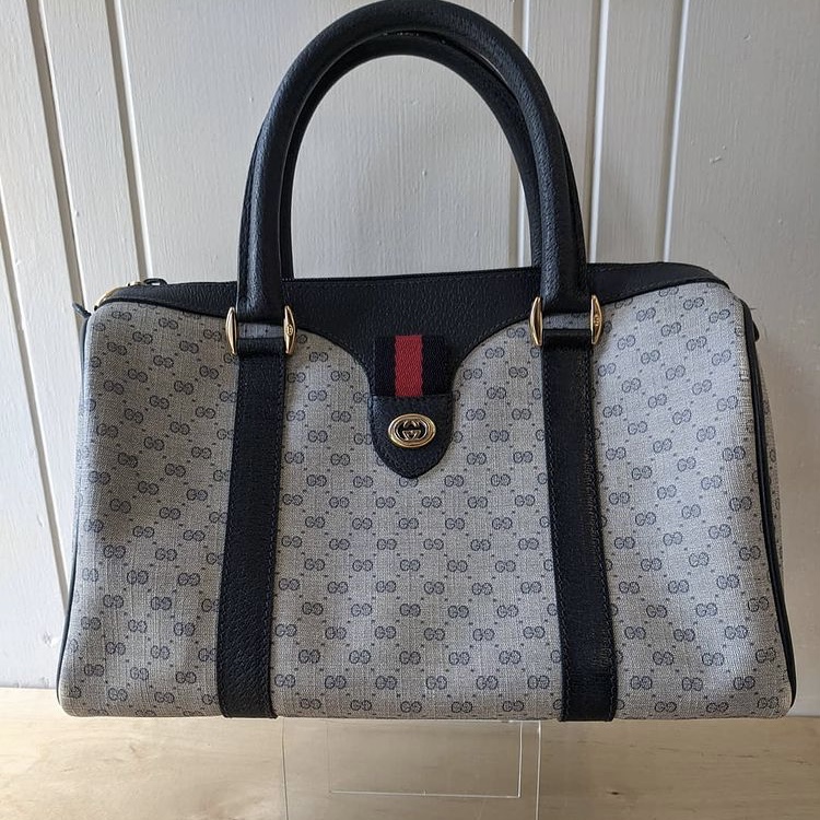 photo of Gucci handbag